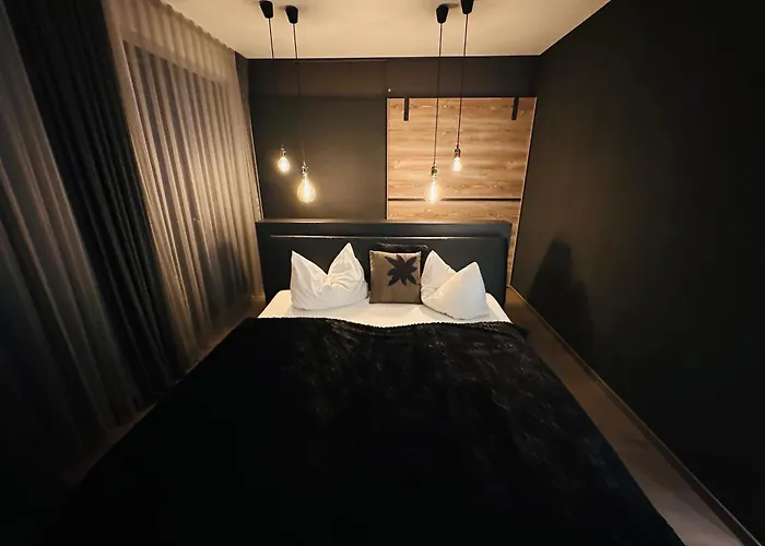 Hollywood Dream Penthouse & Apartments Mit Privater Sauna Nahe Ischgl